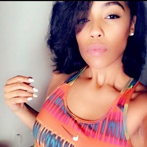 Meet your Posher, Kylia